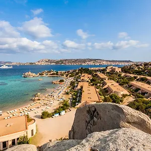 Resort &, Isola Santo Stefano