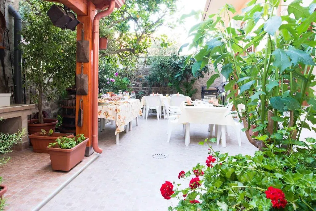 B&B L'Albero Dei Limoni Portoscuso Bed & Breakfast